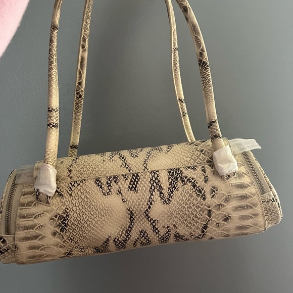 Never used croc round bag from y2k - Picture 2 of 2